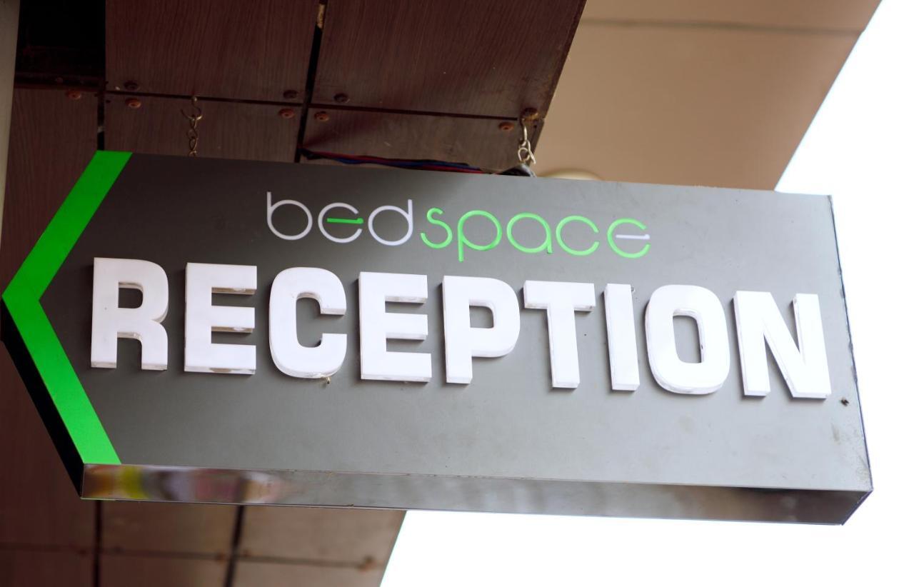 Bedspace- Capsule Ac Hotel Mangalore Exterior foto